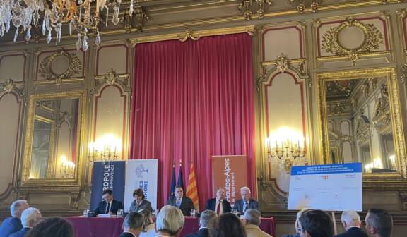 France Chimie Méditerranée présente à la signature l’avenant « Mobilités » au Contrat de Plan État-Région 2021-2027 et sa convention d'application départementale