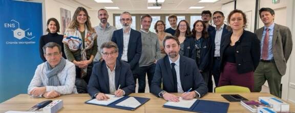 France Chimie Méditerranée et l’Ecole Nationale Supérieure de Chimie de Montpellier signent un partenariat stratégique pour l’avenir de la Chimie 